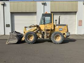 Komatsu WA120-3 Wheel Loader - picture0' - Click to enlarge