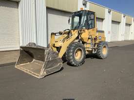 Komatsu WA120-3 Wheel Loader - picture1' - Click to enlarge