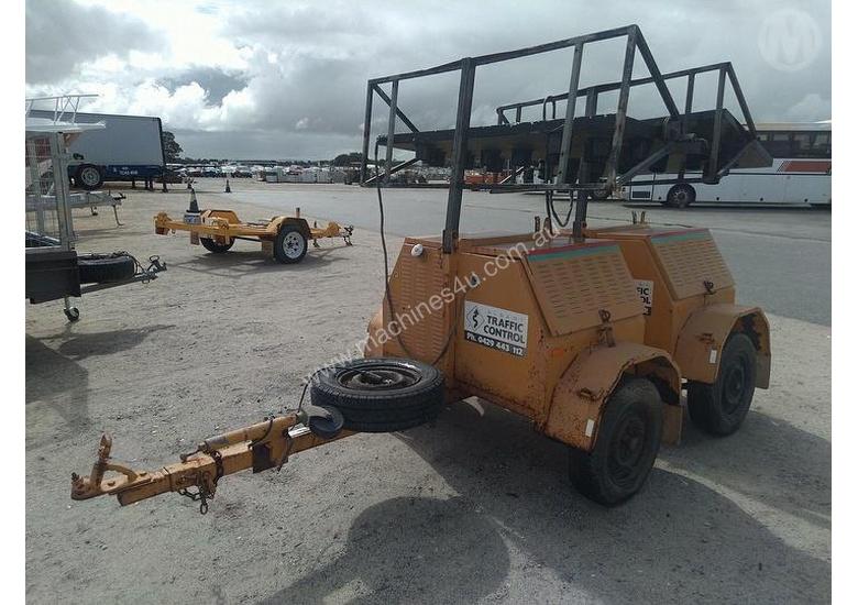 caption The Trailer Factory Arrow Board