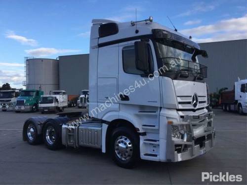 2017 Mercedes Benz Actros 2653