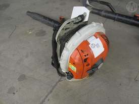 Stihl BR550 Backpack Blower - picture0' - Click to enlarge