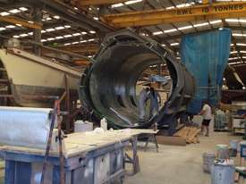 Metal mould for round, fibreglass tank - picture2' - Click to enlarge