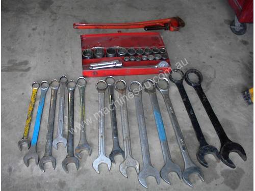Heavy hand tools sockets & spanners