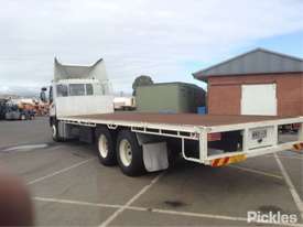 2000 Isuzu FVM 1400 Long - picture2' - Click to enlarge