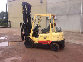 Hyster H2.50DX 2 Stage Mast with Sideshift - picture1' - Click to enlarge