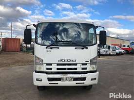 2009 Isuzu FSR 700 - picture1' - Click to enlarge