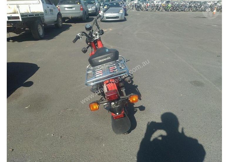 caption Honda CT110