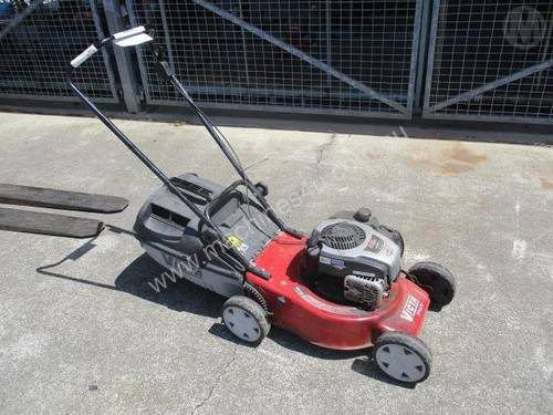 Victa Pace 18inch Mower