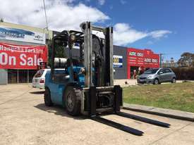 Used 3 Ton Dual Fuel Forklift  - picture0' - Click to enlarge