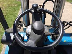 Used 3 Ton Dual Fuel Forklift  - picture2' - Click to enlarge