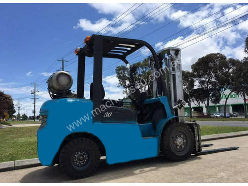 Used 3 Ton Dual Fuel Forklift 