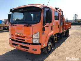 2012 Isuzu FRR600 - picture2' - Click to enlarge