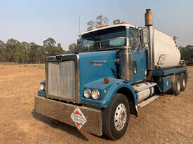 Western Star 4800FX Vacuum Tanker Truck - picture2' - Click to enlarge