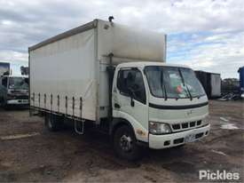 2006 Hino DUTRO - picture0' - Click to enlarge