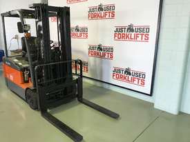 TOYOTA FORKLIFTS 7FBE20 - NEW BATTERY  - picture1' - Click to enlarge