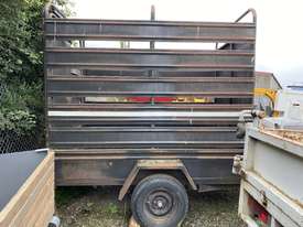 Trailer & Stock Crate - picture0' - Click to enlarge
