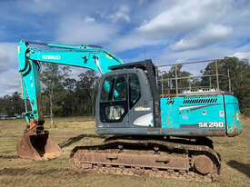 Kobelco SK200 Tracked-Excav Excavator - picture2' - Click to enlarge