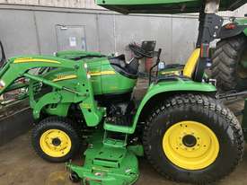 John Deere 3720 (plus 60