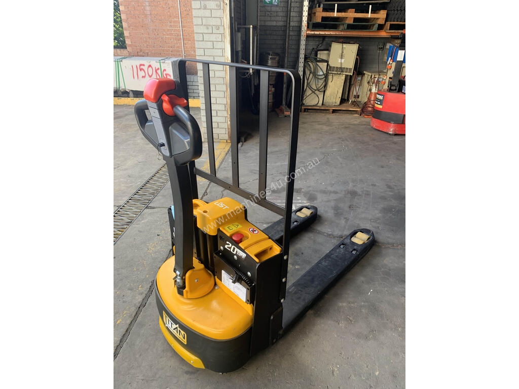New 2019 hyundai 20LPT Powered Pallet Trucks in MINCHINBURY, NSW