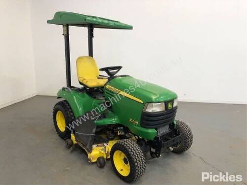 2009 John Deere X748 Ultimate