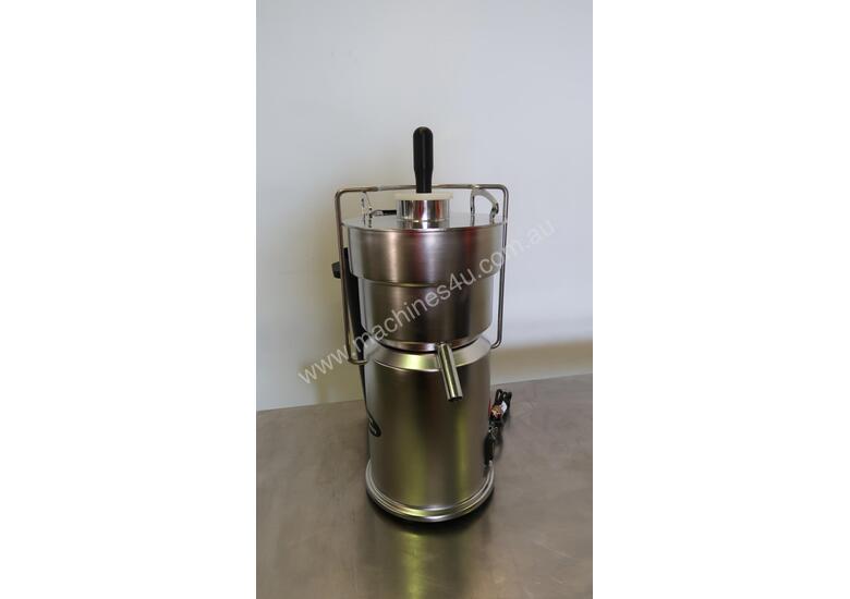caption Rotor Vitamat Inox RVI-H Juicer