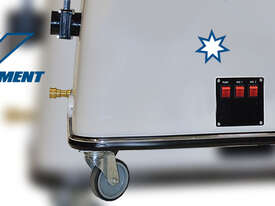 The OEM since 1977 presents the Steamvac SV 220 - picture1' - Click to enlarge