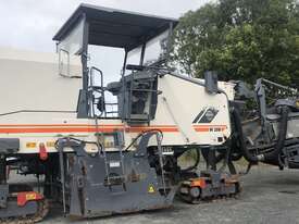 Wirtgen W200 road profiler - picture0' - Click to enlarge