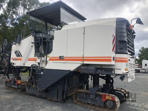 Wirtgen W200 road profiler