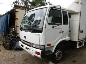 2003 NISSAN UD MKB215 COMPLETE CAB - picture0' - Click to enlarge