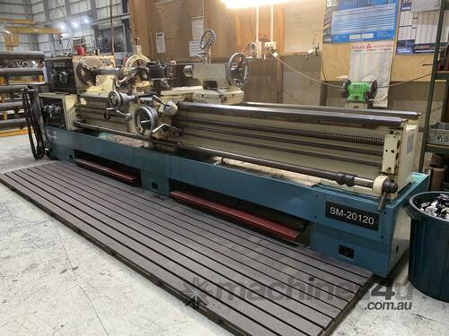 Steelmaster 3000mm Long Lathe 500mm Swing, 80mm Spindle, Rapid Traverse, 2 Axis Digital Read Out