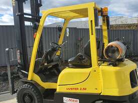 Forklift 2.5T Hyster TX - picture2' - Click to enlarge