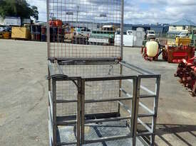 EAST WEST ENGINEERING FORKLIFT SAFETY CAGE - picture0' - Click to enlarge