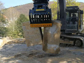 Excavator grab MB-G1000 S4 - picture0' - Click to enlarge