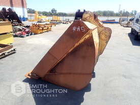 2200MM EXCAVATOR BATTER BUCKET - picture0' - Click to enlarge