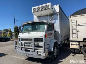 1995 Kenworth K300 - picture0' - Click to enlarge