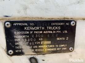 1995 Kenworth K300 - picture0' - Click to enlarge