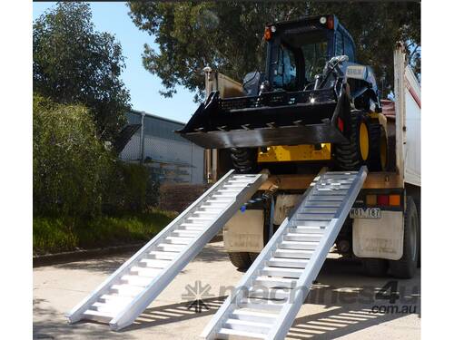 SUREWELD 4.8T LOADING RAMPS 7/4833R RUBBER SERIES