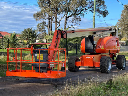 JLG 800AJ Boom Lift Access & Height Safety