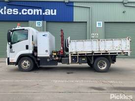 2010 Isuzu FRR500 MWB - picture1' - Click to enlarge