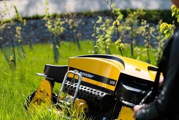 Spider ILD02 Remote-controlled Slope Mower