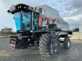 AGCO R62 Gleaner - picture1' - Click to enlarge