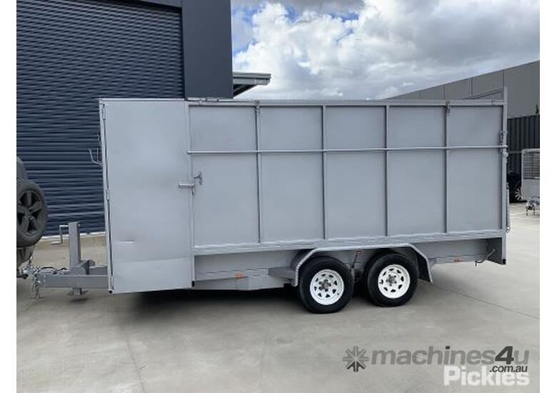 Buy Used Pakenham Trailers 2014 Pakenham Trailers Trailers in