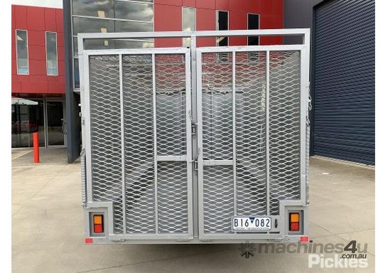 Buy Used Pakenham Trailers 2014 Pakenham Trailers Trailers in