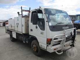 Isuzu NPR400 - picture0' - Click to enlarge