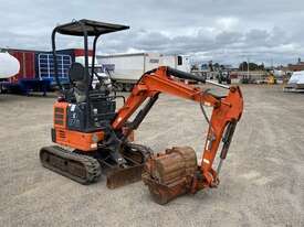 Hitachi 17U - picture0' - Click to enlarge