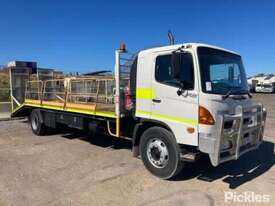 2006 Hino FG - picture0' - Click to enlarge