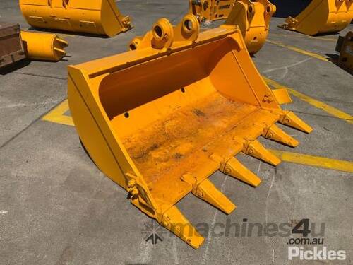 1200mm Bucket - Excavator Pick-up Dimensions - Pin Diameter: 50mm, Pin Centre: 240mm, Ear Width: 160