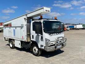 Isuzu NQR - picture0' - Click to enlarge