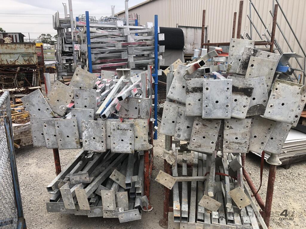 Used STANCHIONS Form Work Stanchions Systems and Safety Rails Formwork