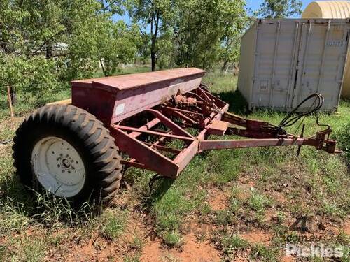 Used international International Combine Harvester in , - Listed on ...